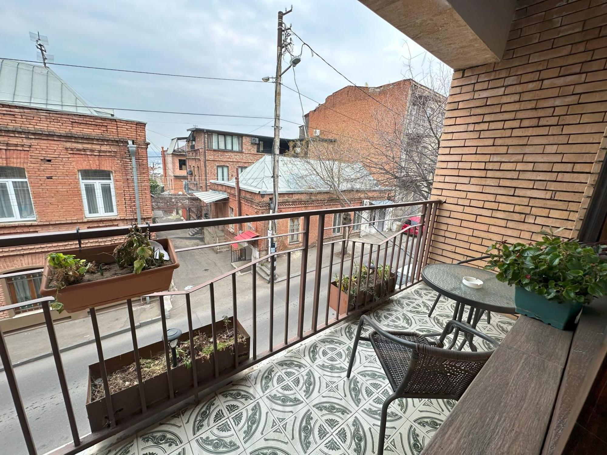 Hotel Home Tbilisi Luaran gambar