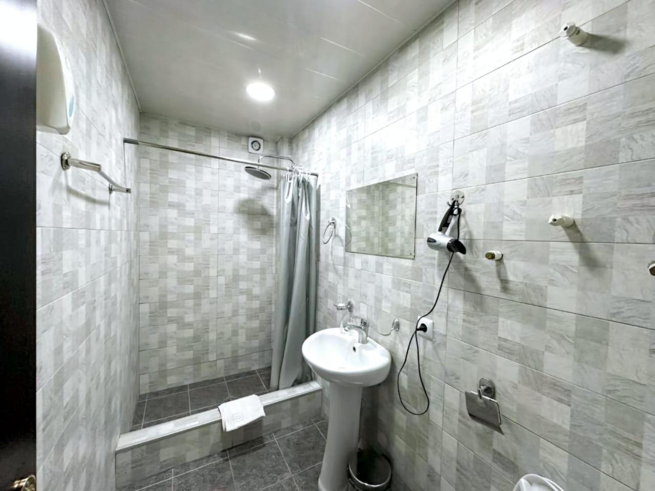 Hotel Home Tbilisi Luaran gambar